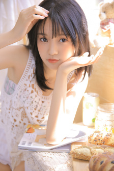 美女胸头像